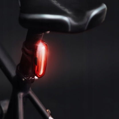 Tylna lampka latarka rowerowa czerwone światło LED USB